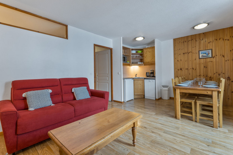 LocationAppartementLesOrres_AgenceDesOrres_MBA203