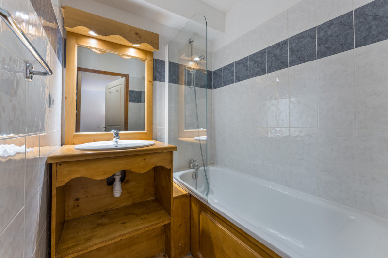 LocationAppartementLesOrres_AgenceDesOrres_MBA203