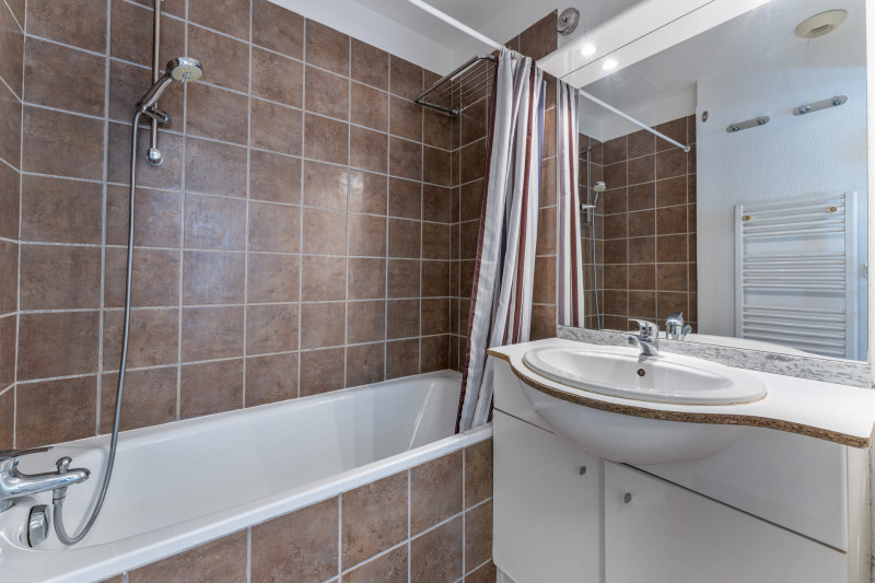 LocationAppartementLesOrres_AgenceDesOrres_BMA106 LocationAppartementLesOrres_AgenceDesOrres_BMA106