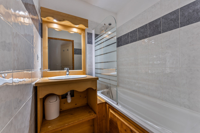 LocationAppartementLesOrres_AgenceDesOrres_MZ2309 LocationAppartementLesOrres_AgenceDesOrres_MZ2309