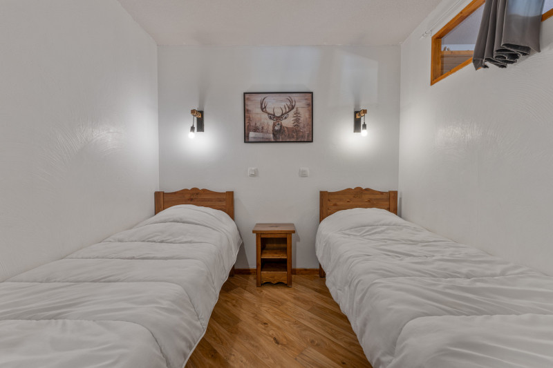 LocationAppartementLesOrres_AgenceDesOrres_MZ1101 LocationAppartementLesOrres_AgenceDesOrres_MZ1101