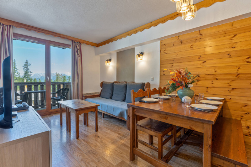 LocationAppartementLesOrres_AgenceDesOrres_MZ1120 LocationAppartementLesOrres_AgenceDesOrres_MZ1120