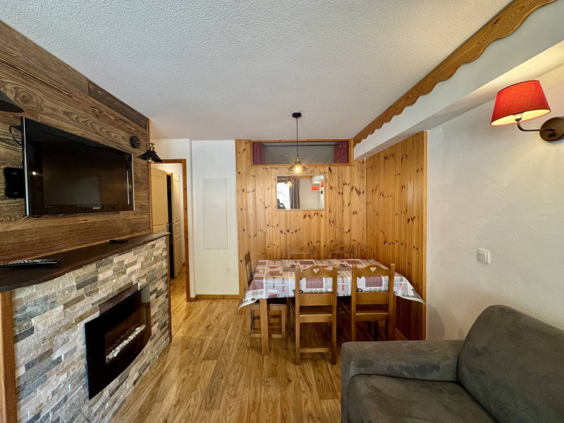 LocationAppartementLesOrres_AgenceDesOrres_MBC403