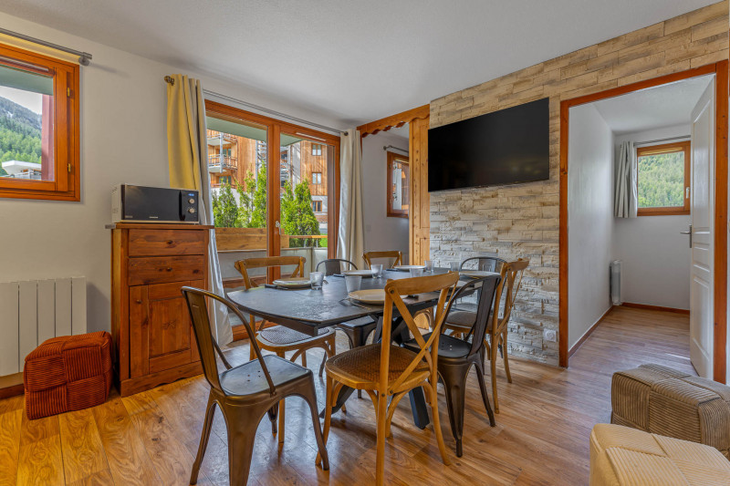 LocationAppartementLesOrres_AgenceDesOrres_MZ2002