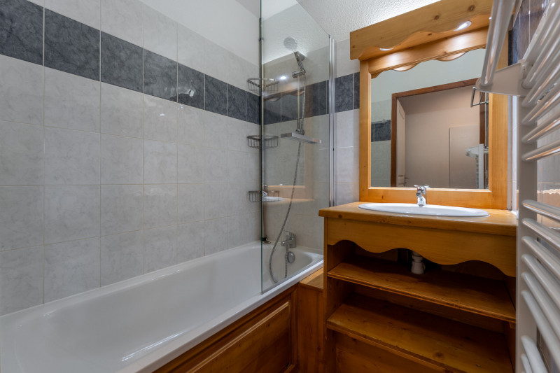 LocationAppartementLesOrres_AgenceDesOrres_MZ2002