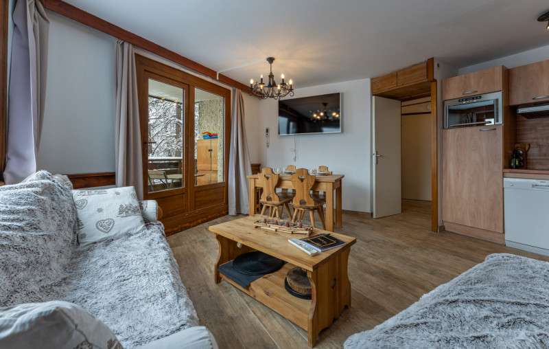 LocationAppartementLesOrres_AgenceDesOrres_B203 LocationAppartementLesOrres_AgenceDesOrres_B203