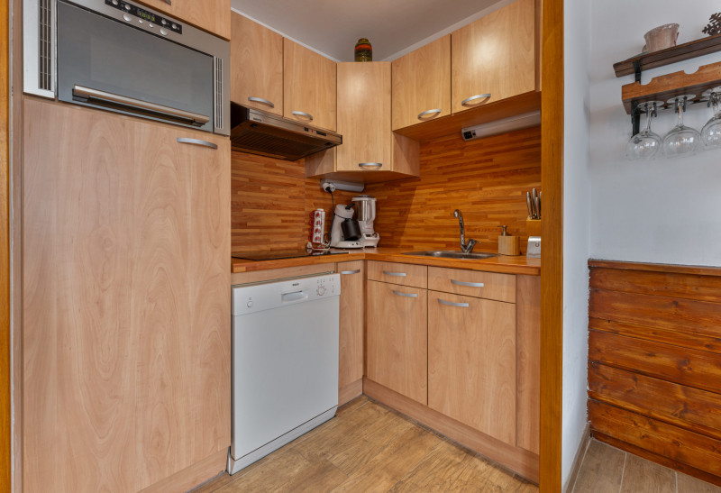 LocationAppartementLesOrres_AgenceDesOrres_B203 LocationAppartementLesOrres_AgenceDesOrres_B203