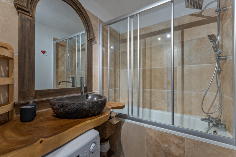 LocationAppartementLesOrres_AgenceDesOrres_B203 LocationAppartementLesOrres_AgenceDesOrres_B203