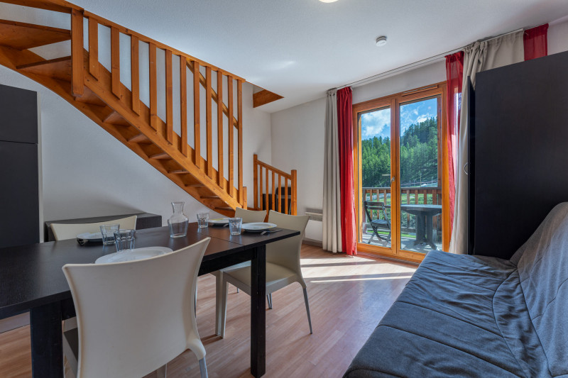 LocationAppartementLesOrres_AgenceDesOrres_TSO3205