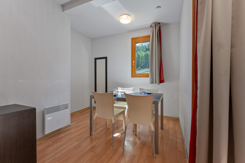 LocationAppartementLesOrres_AgenceDesOrres_TSO1003 LocationAppartementLesOrres_AgenceDesOrres_TSO1003