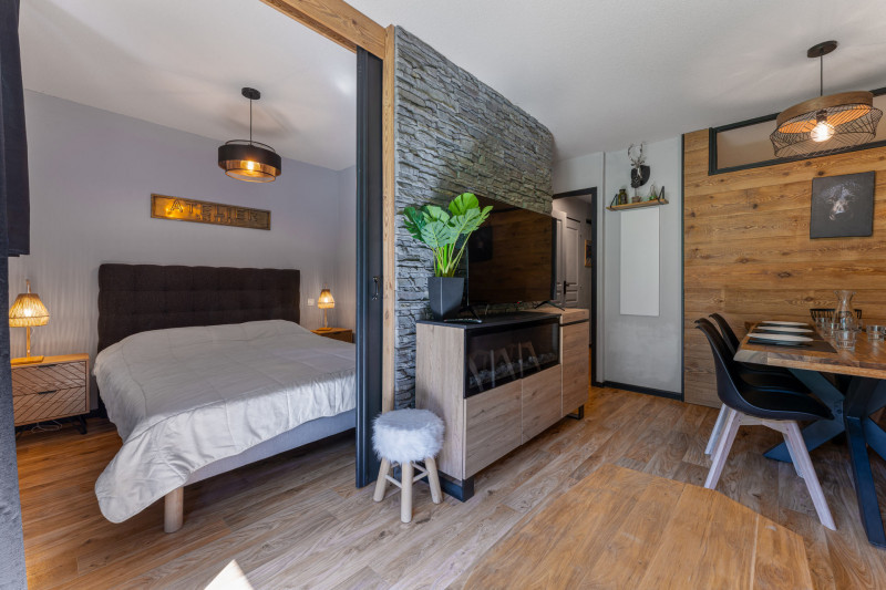 LocationAppartementLesOrres_AgenceDesOrres_MBC509 LocationAppartementLesOrres_AgenceDesOrres_MBC509