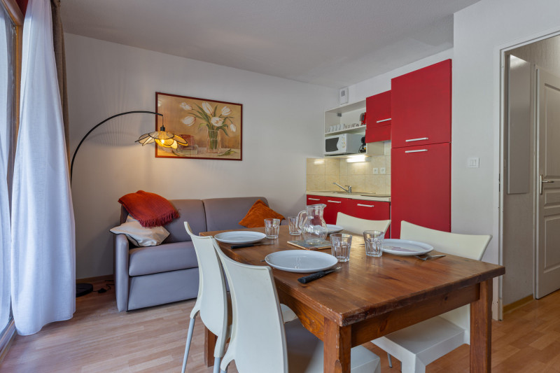 LocationAppartementLesOrres_AgenceDesOrres_TSO1004 LocationAppartementLesOrres_AgenceDesOrres_TSO1004