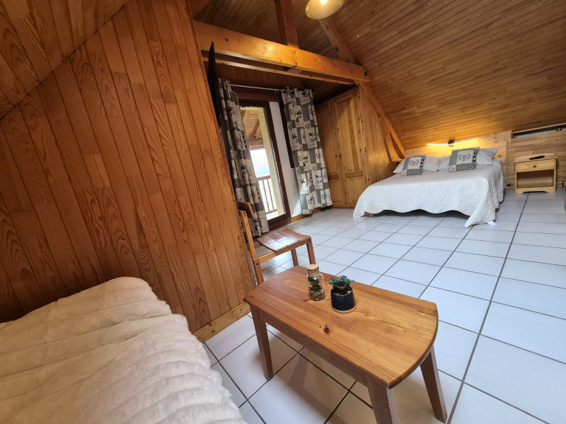chalet-le-lagop-de-chambre4-9957901 chalet-le-lagop-de-chambre4-9957901