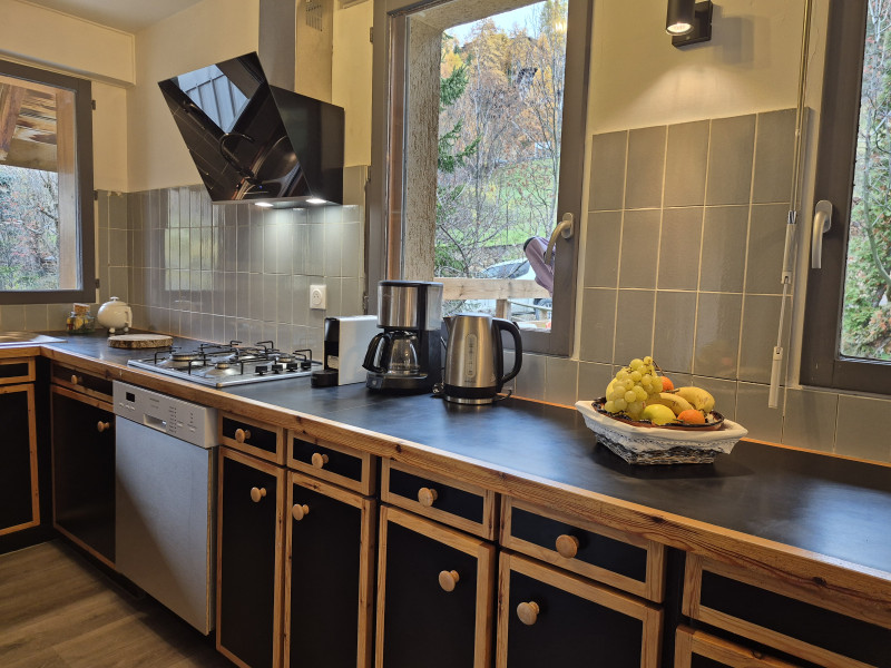 chalet-le-lagop-de-cuisine-9957902 chalet-le-lagop-de-cuisine-9957902