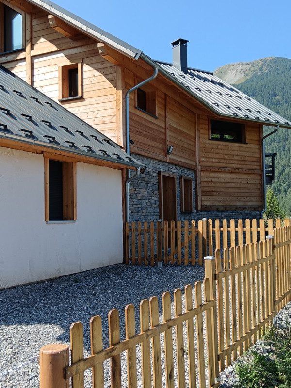 chalet-les-clefs-d-orres-exterieur-ete-7006606