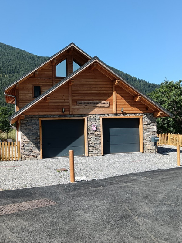 chalet-les-clefs-d-orres-exterieur-ete1-7006605